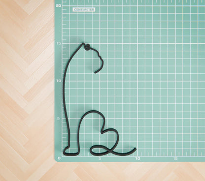 Exotic Shorthair Cat 07 - Line Art Figure