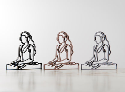 Anatolian Gift BoxFemale DJ - Customized Line Art Figure