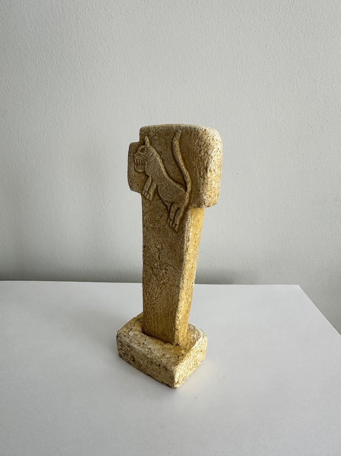 Anatolian Gift BoxGobeklitepe - Lion - shaped Pillar / Netflix Tv Series THE GIFT (ATIYE) Gobeklitepe , Urfa