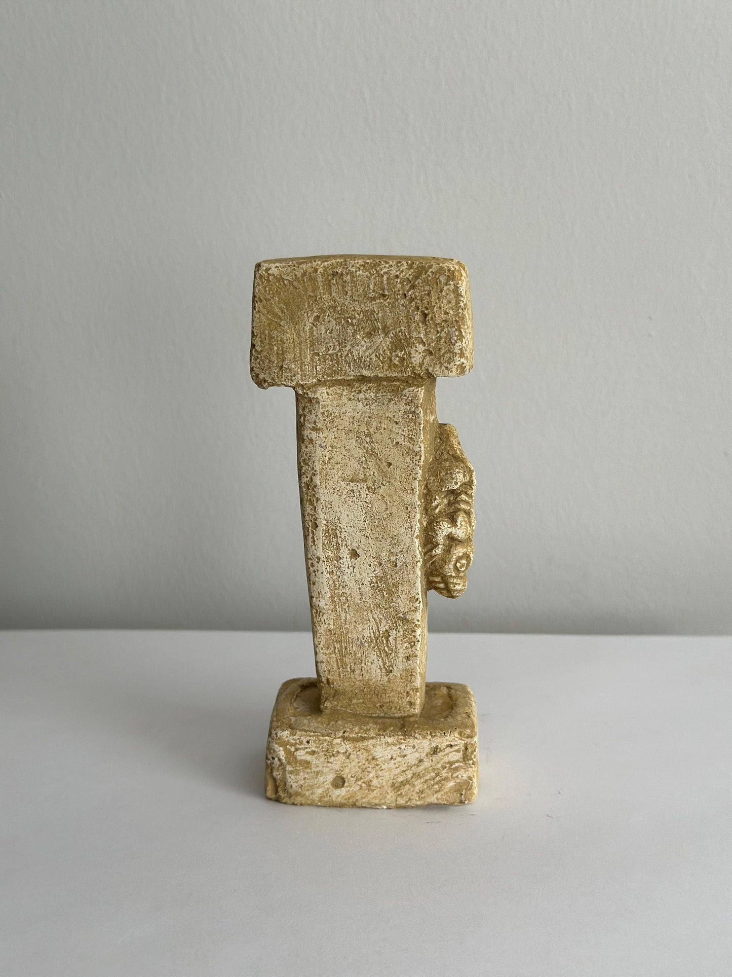 Anatolian Gift BoxGobeklitepe - Pillar 27, Enclosure C: predator (perhaps a felid) Leopard - shaped / Netflix Tv Series THE GIFT (ATIYE) Gobeklitepe , Urfa