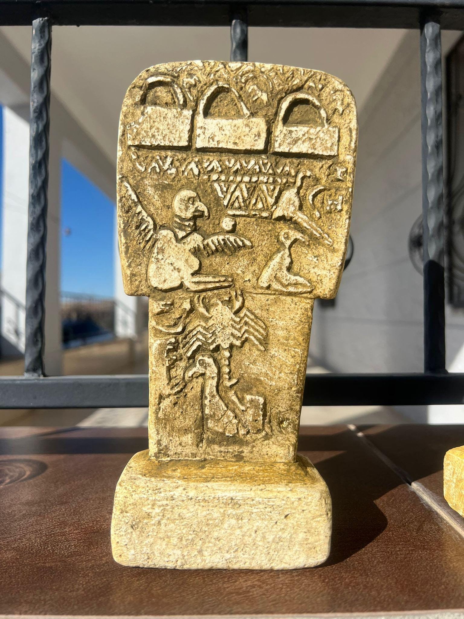 Anatolian Gift BoxGobeklitepe Statue - Pillar 43 - Big Size