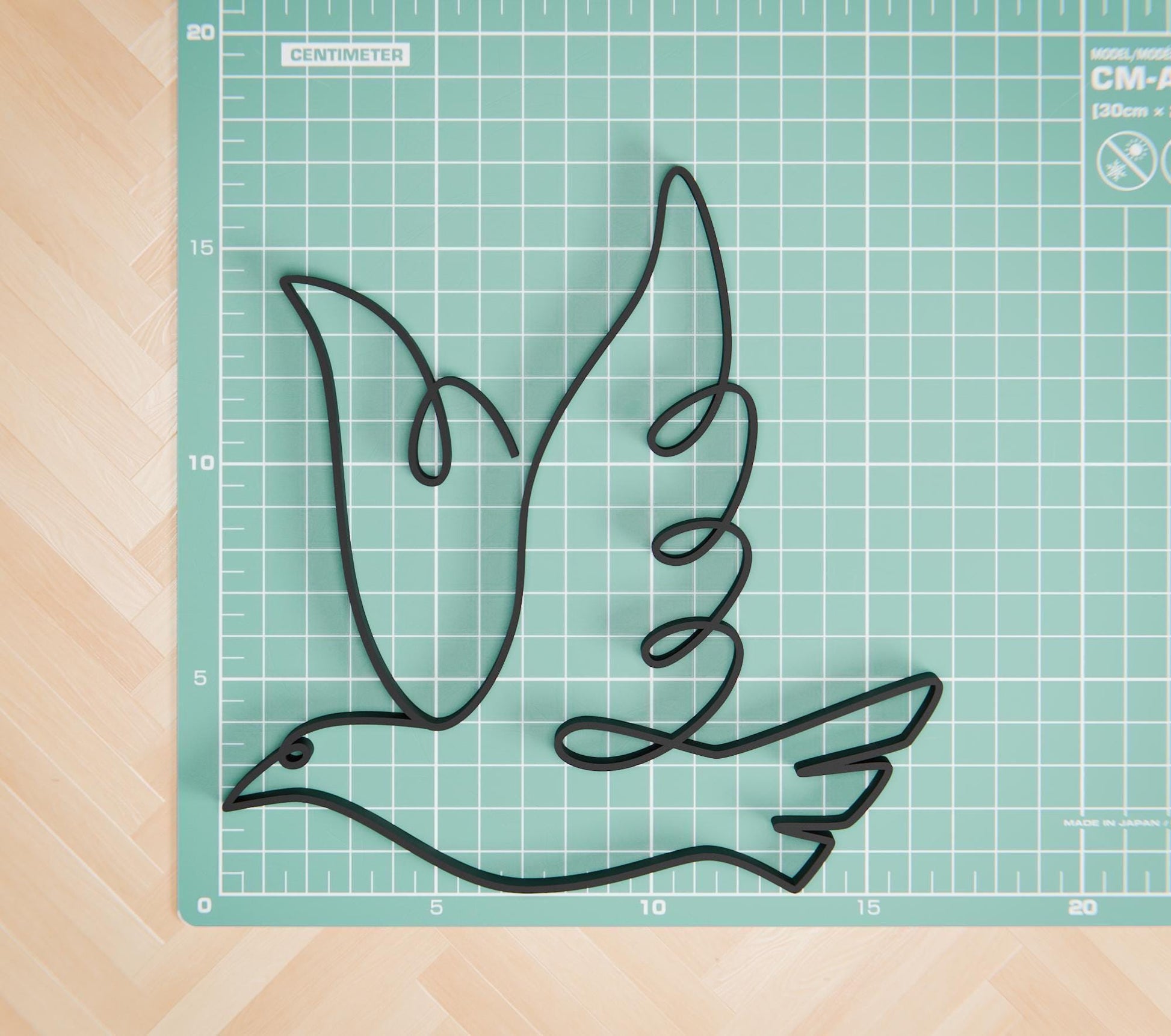 Pigeon - Line Art Figure