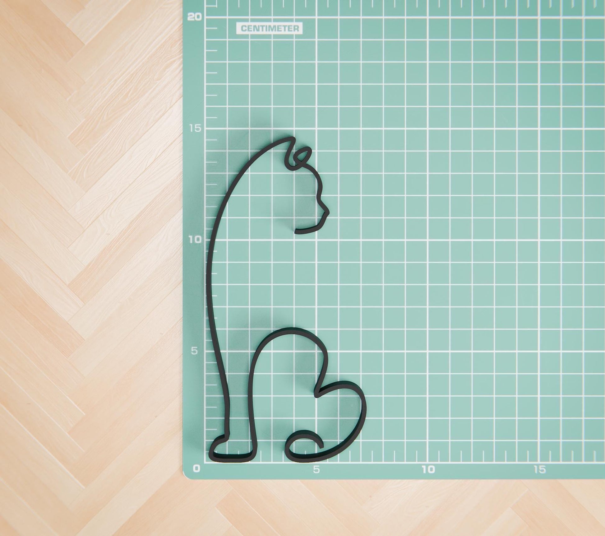 Manx Shorthair Cat 11 - Line Art Figure