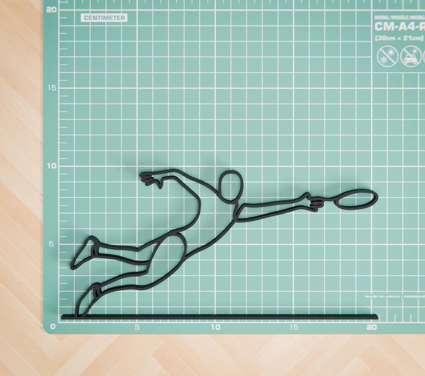 Frisbee Player 02 - Customized Line Art Figure