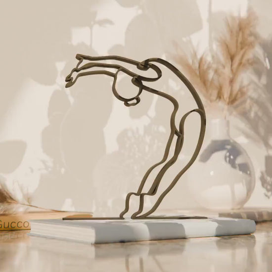 Ballerina 05 - Line Art Figure