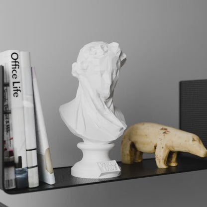 Veiled Lady - Low Poly Bust