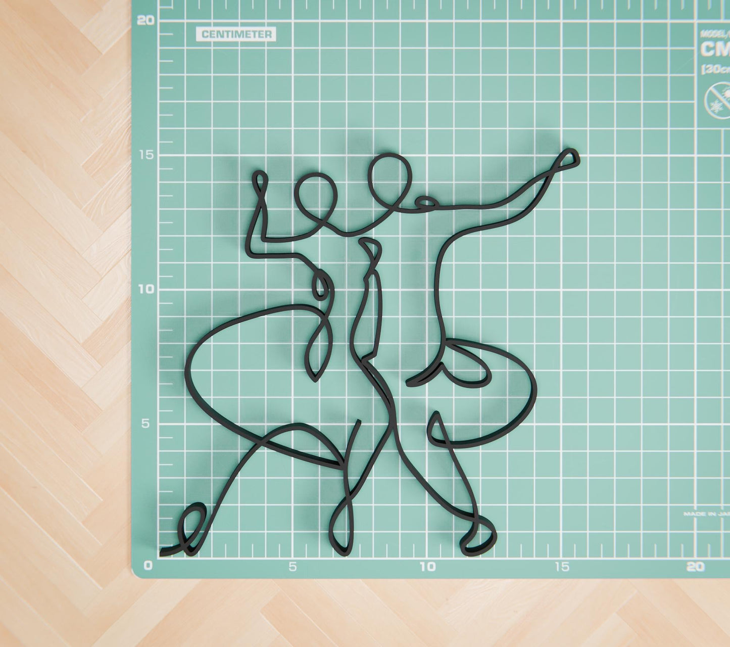 Anatolian Gift BoxSalsa Dancers - Line Art Figure